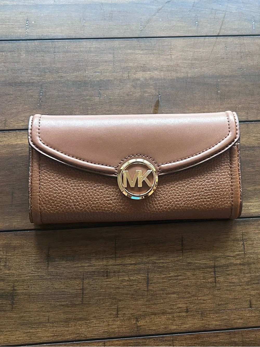 Michael Kors Fulton Luggage Leather Continental Wallet